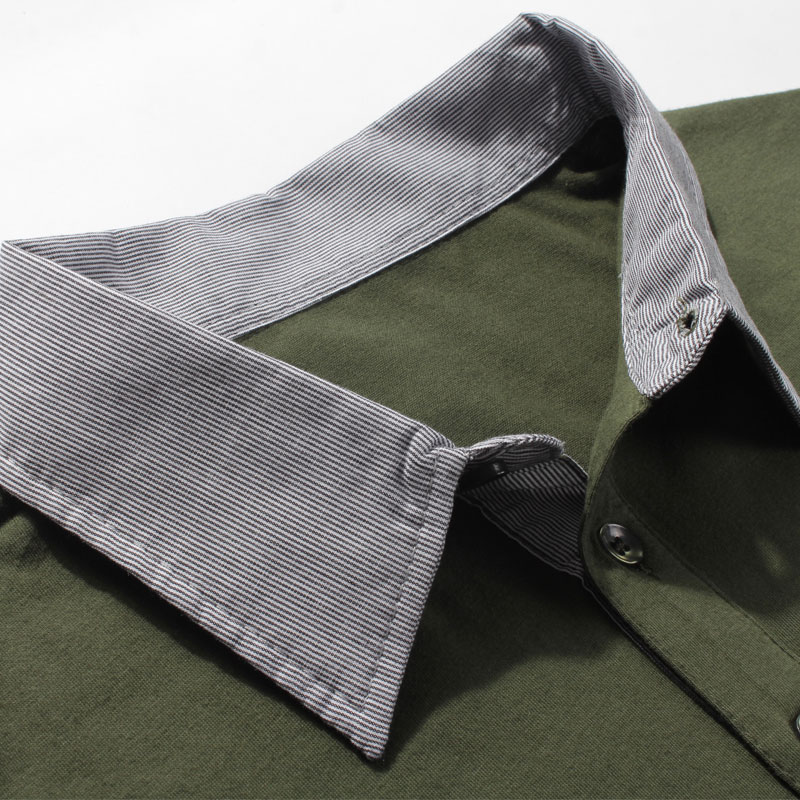 長(zhǎng)袖翻領(lǐng)T恤衫